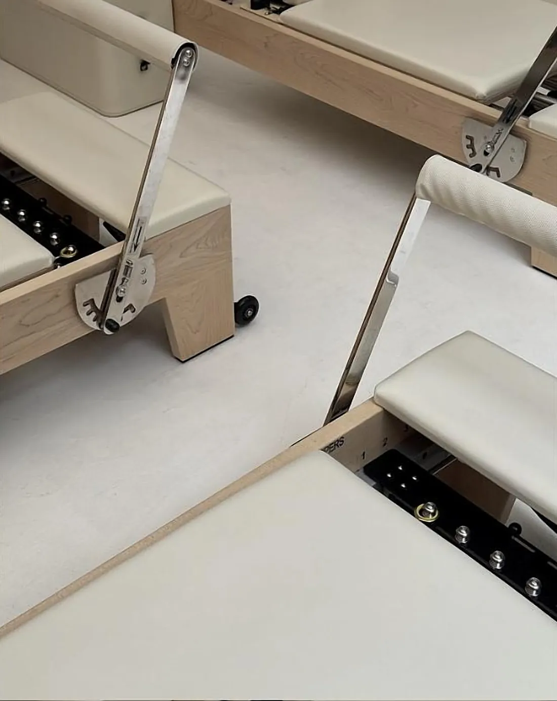 Reformers de pilates máquina en Hemen, Basauri